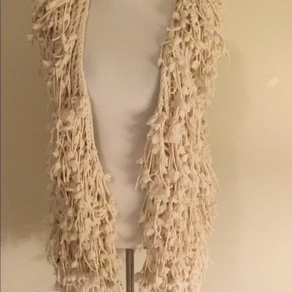 Camille & Co ivory fringe sweater vest NWT - Picture 2 of 8